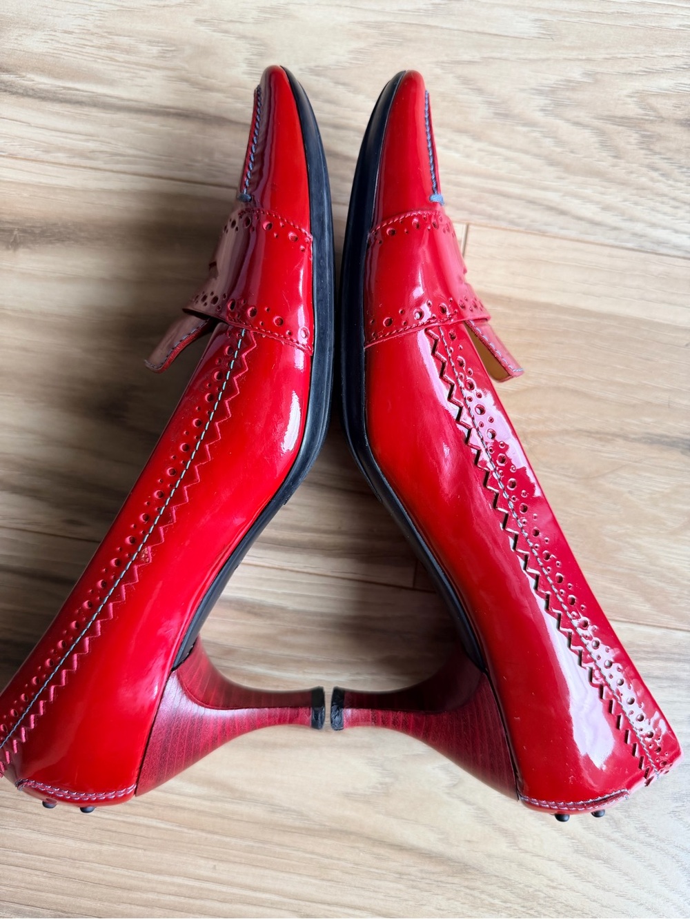 Tod's Red Patent Leather Pointed Penny Loafers w/ Kitten Heal S- 38 1/2 - 8 1/2 - Picture 9 of 11